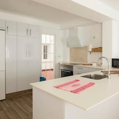 Apartman Avenida Principal I *